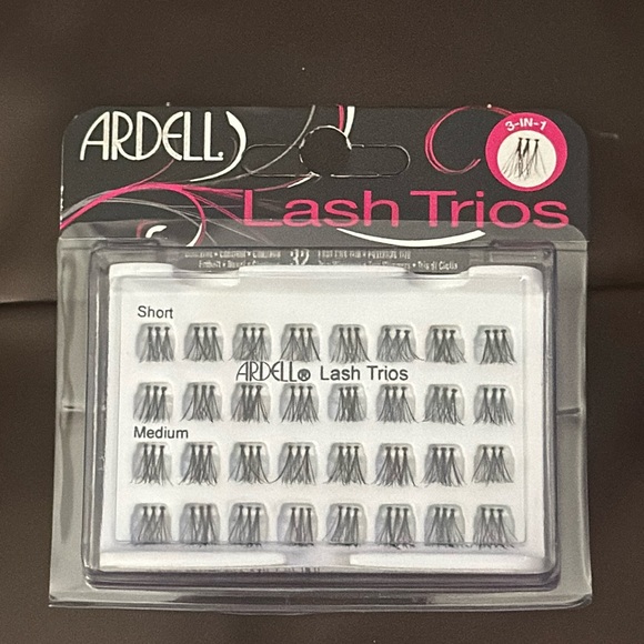 Ardell Bundle of 10 Kits of “Individuals” Double & Triple False Eyelash Sets! - Picture 9 of 16
